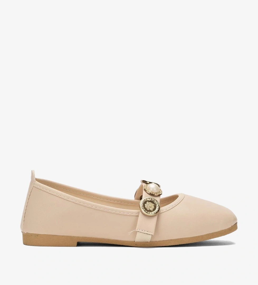 Liger Kadın İnci ve Mühür Aksesuar Bantlı Babet KREM model görseli