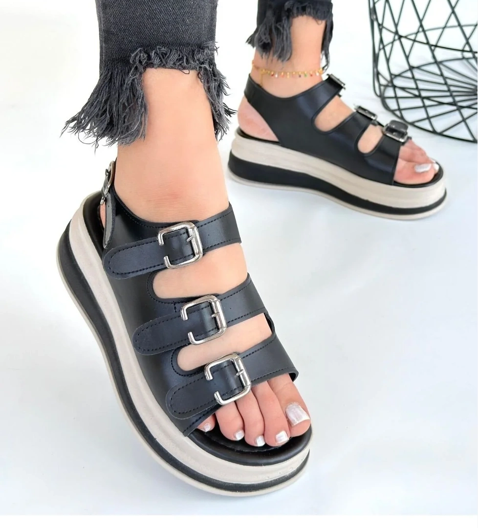 Siyah Suni Deri Kadın Düz Sandalet