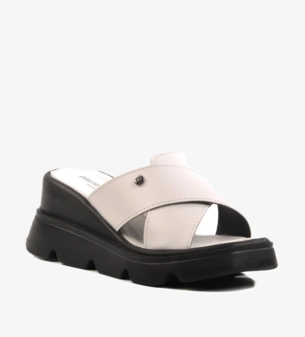 Beyaz Yüksek Taban Kadın Terlik PC-7535 Z