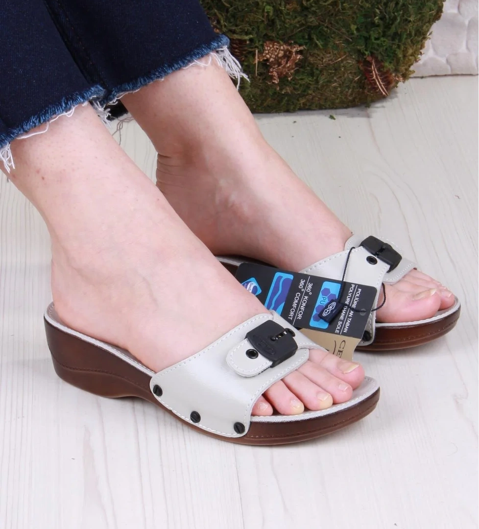 Ceyo Minelli Topuklu Bej Ortapedik Dolgu Topuk Kadın Terlik model görseli