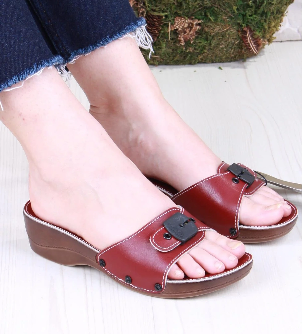 Ceyo Minelli Topuklu Kırmızı Ortapedik Dolgu Topuk Kadın Terlik model görseli