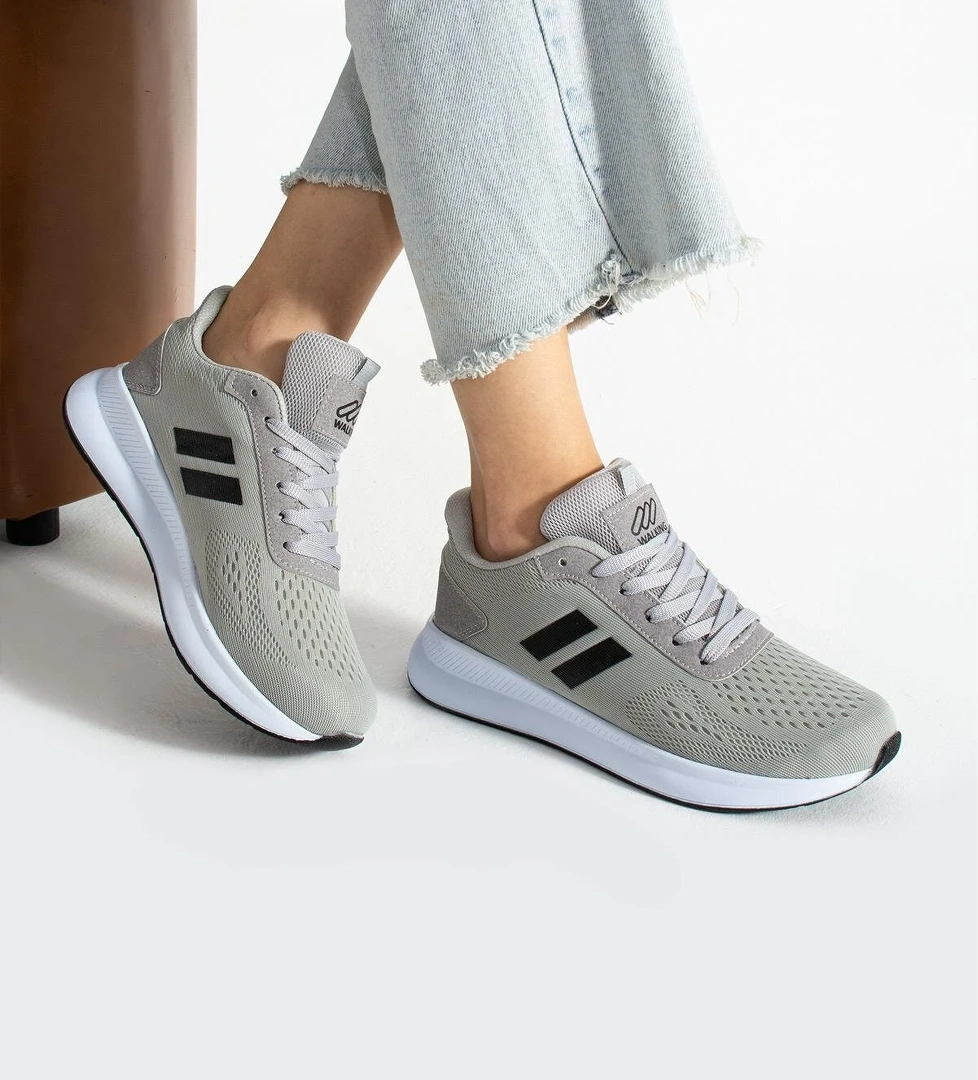 Kadın Sneaker Ayakkabı Hava Alan Konforlu ve Esnek Kullanışlı Hava Alan Ortapedik Spor Ayakkabı - Görsel 1