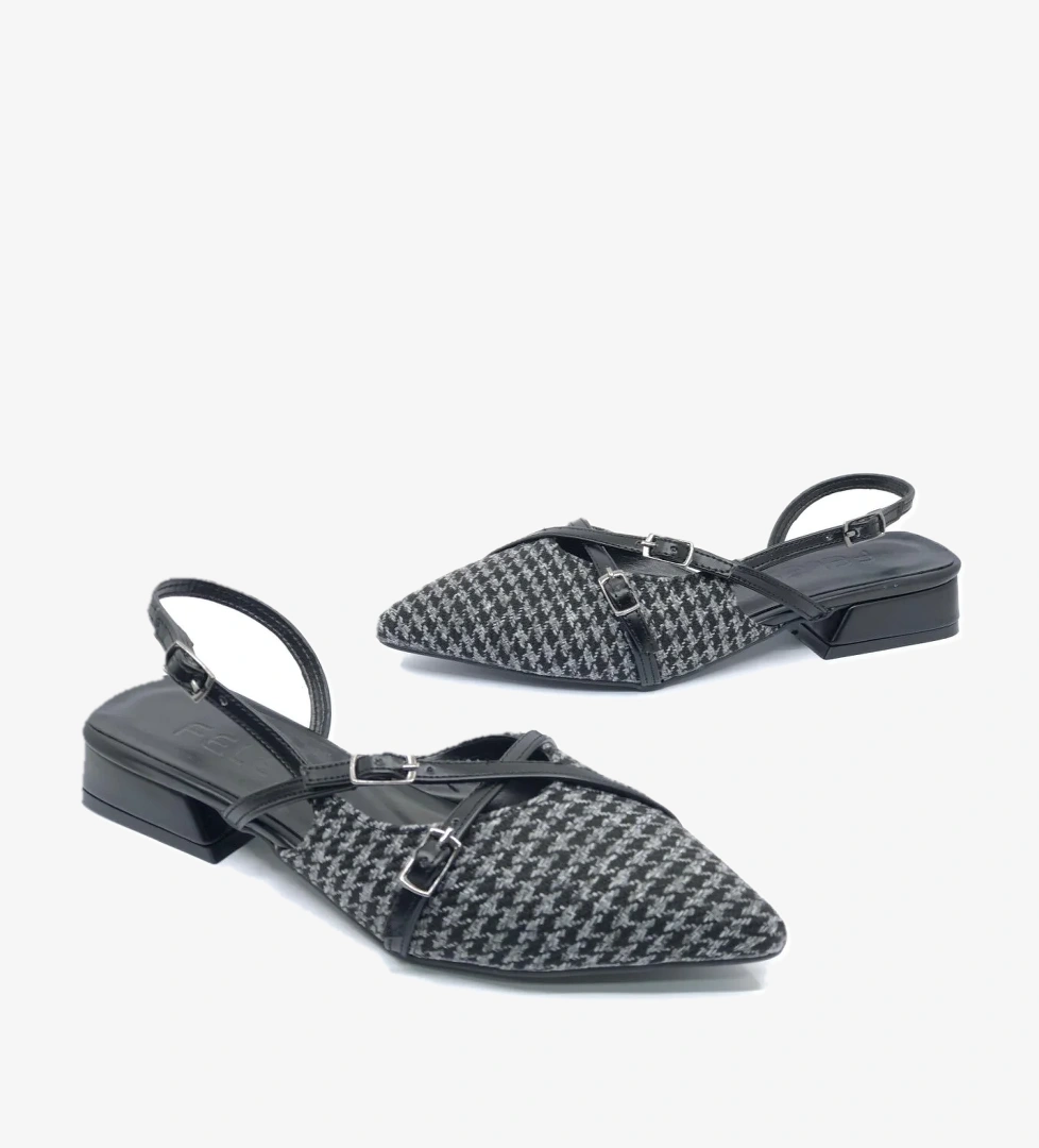 Toka Detaylı Kısa Topuklu Arkası Açık Kadın Babet Ayakkabı