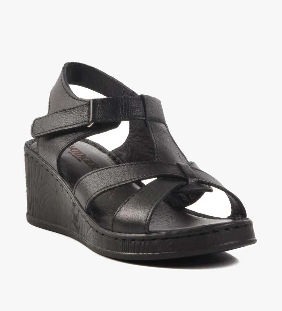 Siyah Hakiki Deri Kadın Sandalet 9200 Z