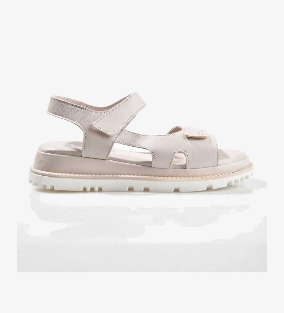 Venüs 25470014 Kadın Hakiki Deri Ortopedik Sandalet model görseli