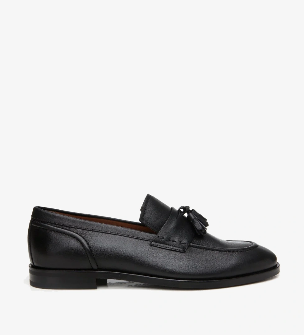 Hotiç Erkek Deri Siyah Püskül Detaylı Klasik Loafer model görseli