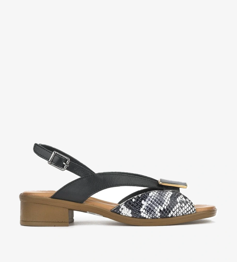 Kadın Hakiki Deri Topuklu Sandalet 1511032Z6020 Siyah