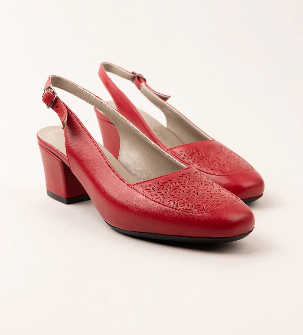 Gondol Kadın Hakiki Deri Klasik Topuklu Ayakkabı vdt.63