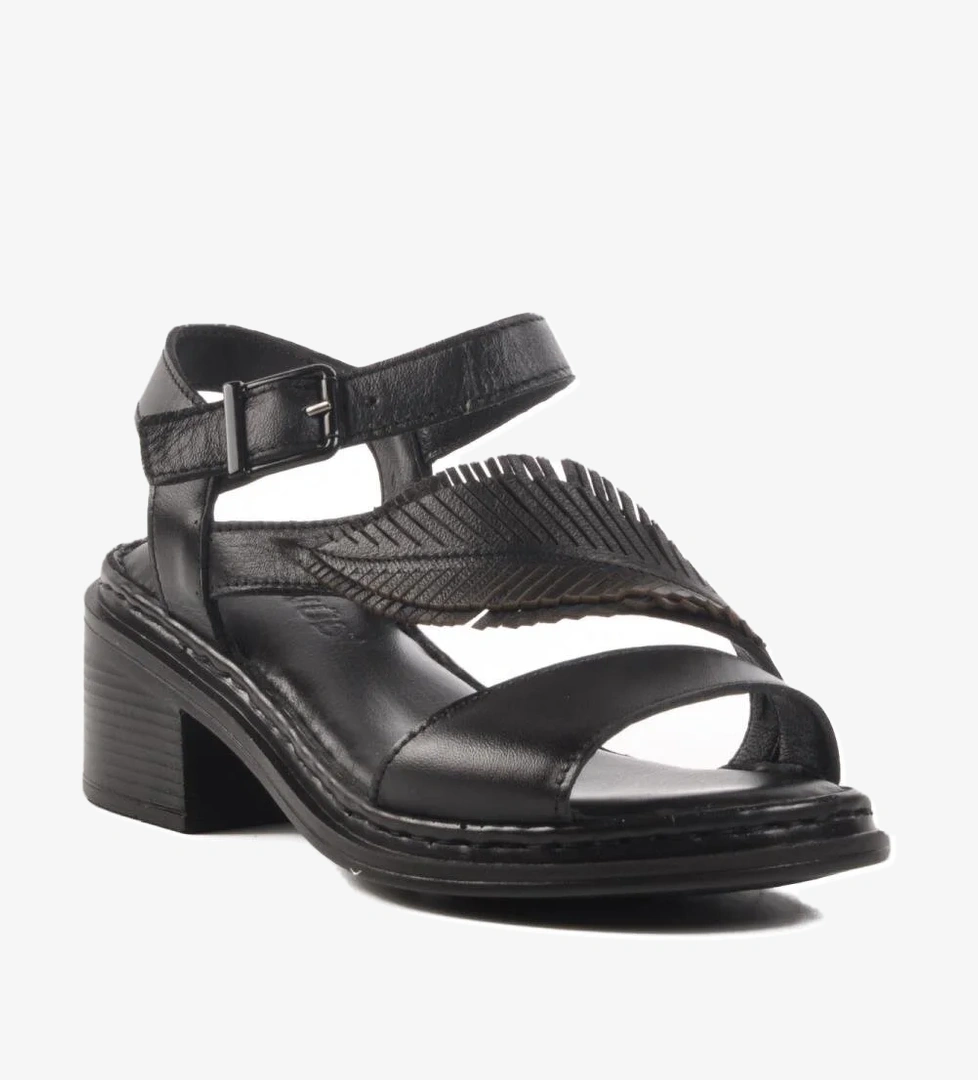 Siyah Hakiki Deri Kadın Sandalet 25020310Y Z - Görsel 1