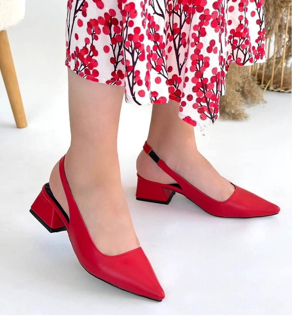 Kırmızı Kadın Topuklu Ayakkabı