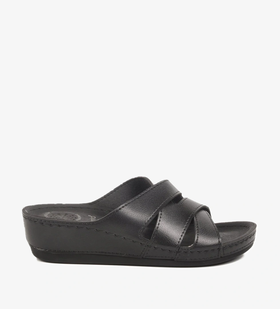 A Spor Aspor Siyah Anatomik Kadın Dolgu Topuk Terlik model görseli