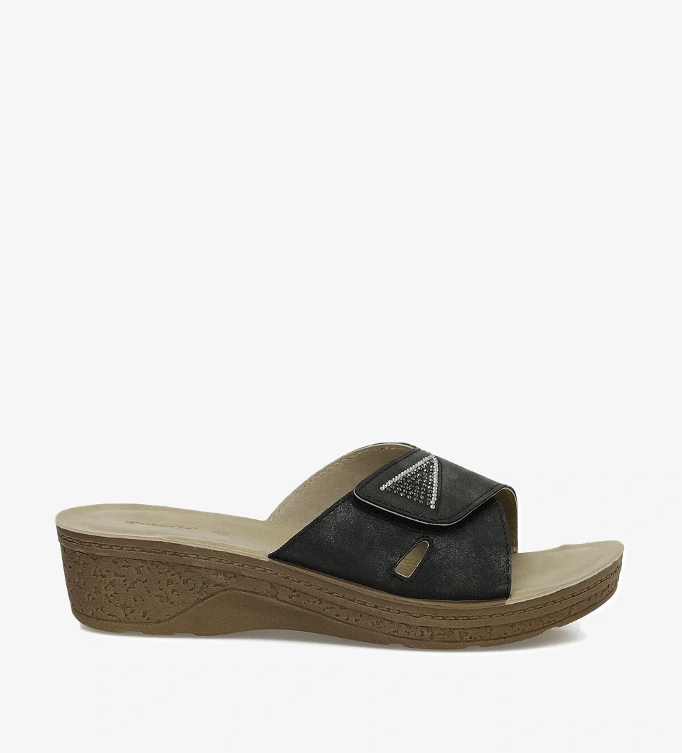 407022.Z5FX Siyah Kadın Ev Terliği - Görsel 1