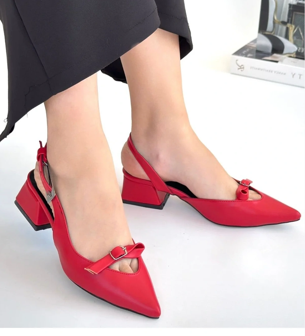 Kırmızı Kadın Klasik Topuklu Ayakkabı