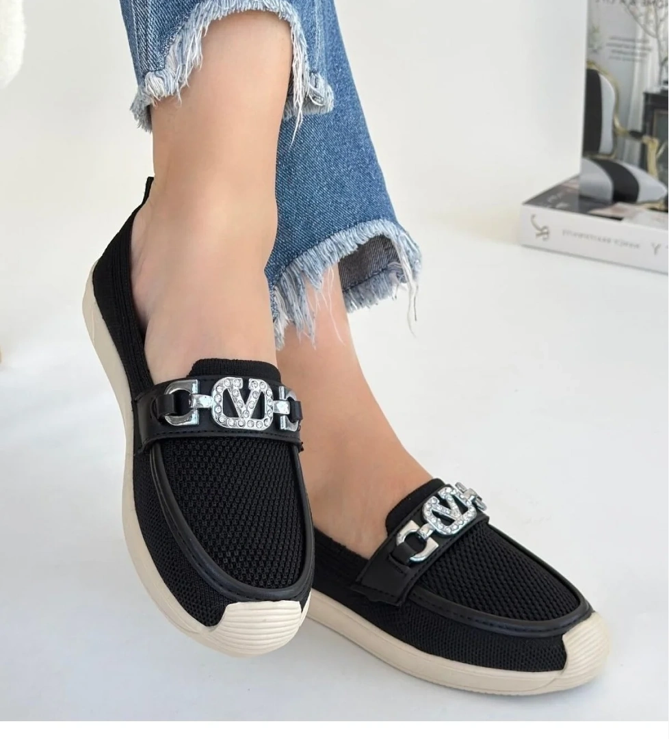 Siyah Triko Kadın Babet