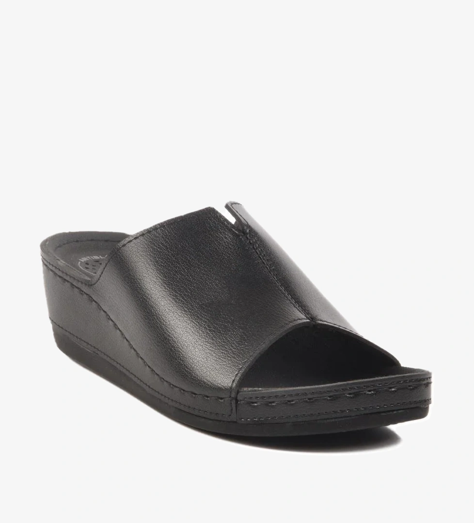 Siyah Kadın Terlik Bento 15.069 Z