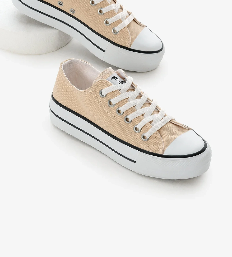 Tonny Black Kadın Termo Kalın Taban Bağcıklı Keten Spor Ayakkabı model görseli