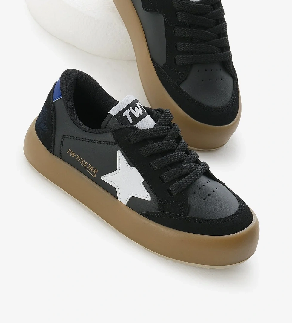 Çocuk Unisex Siyah Beyaz Termo Taban Yıldız Detaylı Bağcıklı ve Cırtlı Spor Ayakkabı