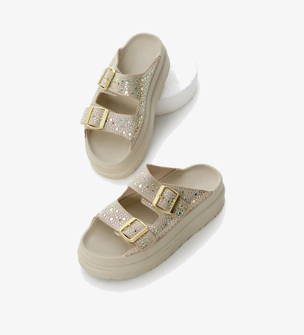 Kadın Bej Yüksek Poli Taban Taşlı Çift Bantlı Tokalı Terlik