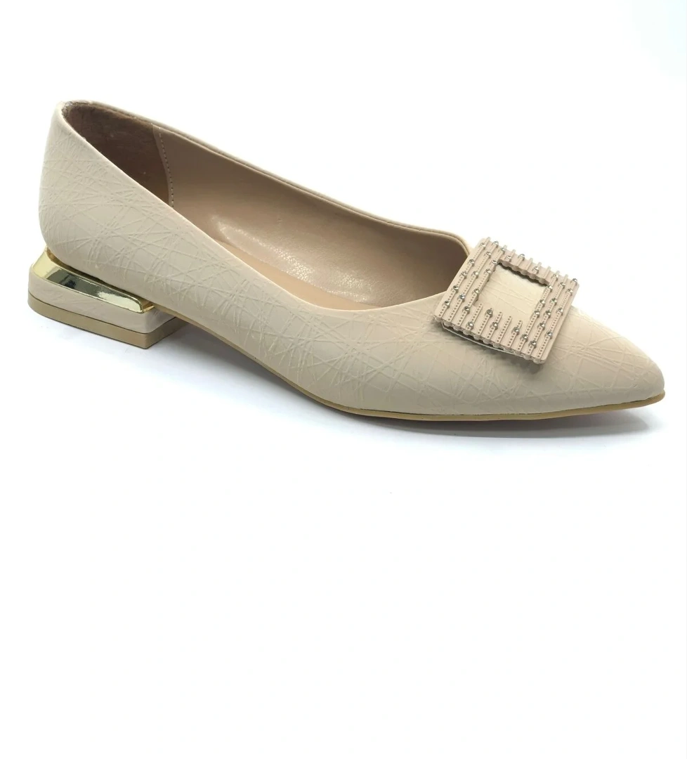 Feles Kare Taş Toka Detaylı Kadın Klasik Ayakkabı model görseli