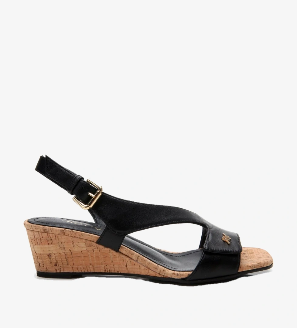 Hotiç Bej Hotiç Hotiç Deri Kadın Kemerli Dolgu Topuklu Sandalet