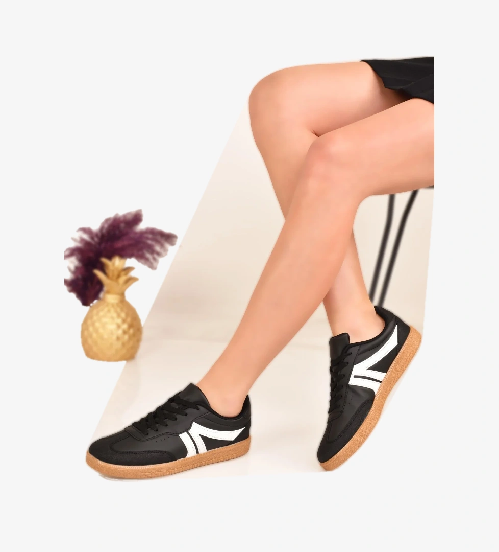 Süet Detay Kaydırmaz Tabanlı Günlük Stil Kadın Spor Ayakkabı