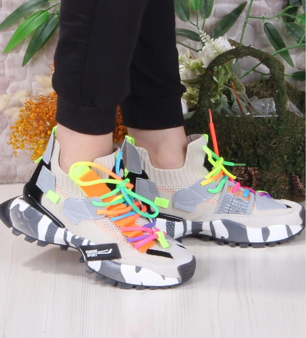 Fort Gj Elanur Rahat Kalın Taban Özel Tasarım Sneaker Kadın Spor Ayakkabı model görseli