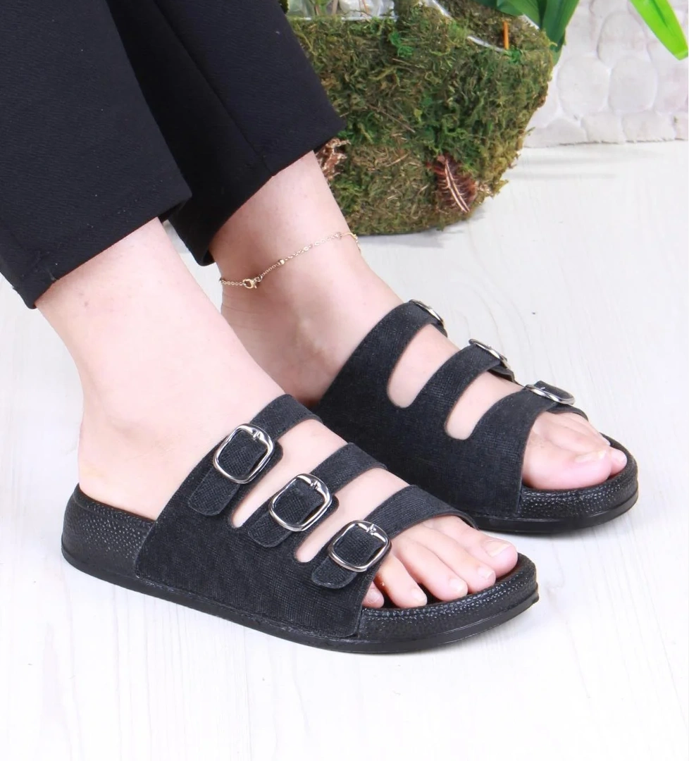 Fort 100403 Pienn Anatomik Esnek Rahat Simli Baskılı Üç Tokalı Kadın Terlik model görseli