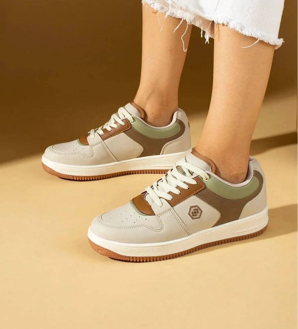 4220 Anatomik Taban Günlük Kadın Spor Ayakkabı