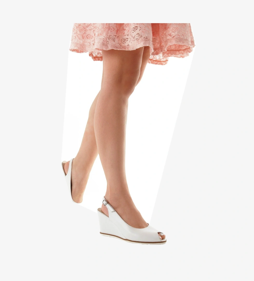 Feta Beyaz Hakiki Deri Sandalet Dolgu Topuklu Kadın Ayakkabı - Görsel 1