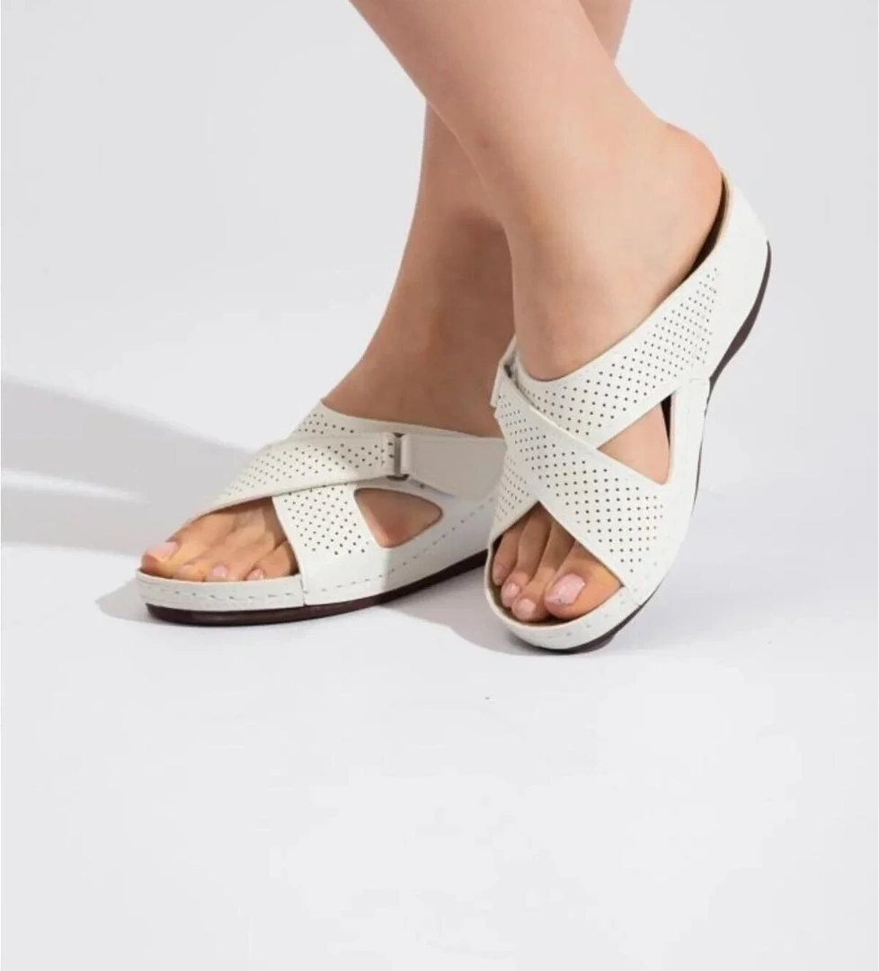 Roy Jones 1850 Ortopedik Çapraz Cırtlı Kadın Terlik model görseli