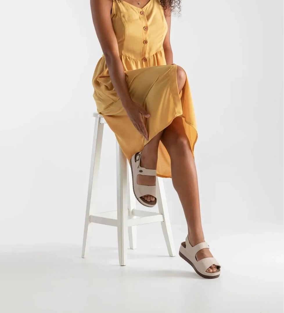 Roy Jones 3014 Ortopedik Çift Bantlı Tokalı Kadın Sandalet model görseli