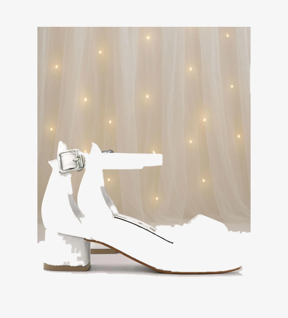 Hapshoe Kids Lilo Simli Beyaz Tek Bantlı Kız Çocuk Topuklu Abiye Ayakkabı model görseli