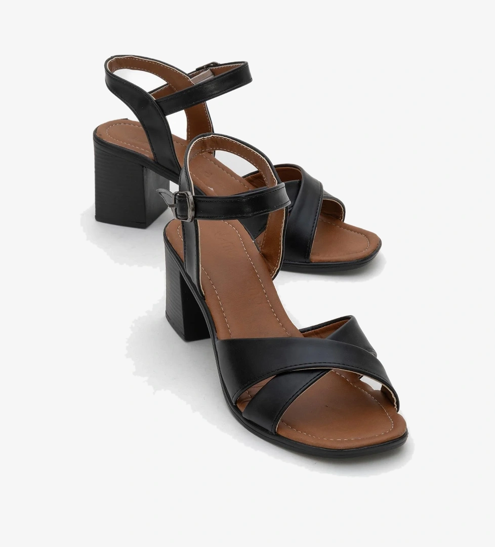 Çapraz Bağlı Topuklu Sandalet SİYAH