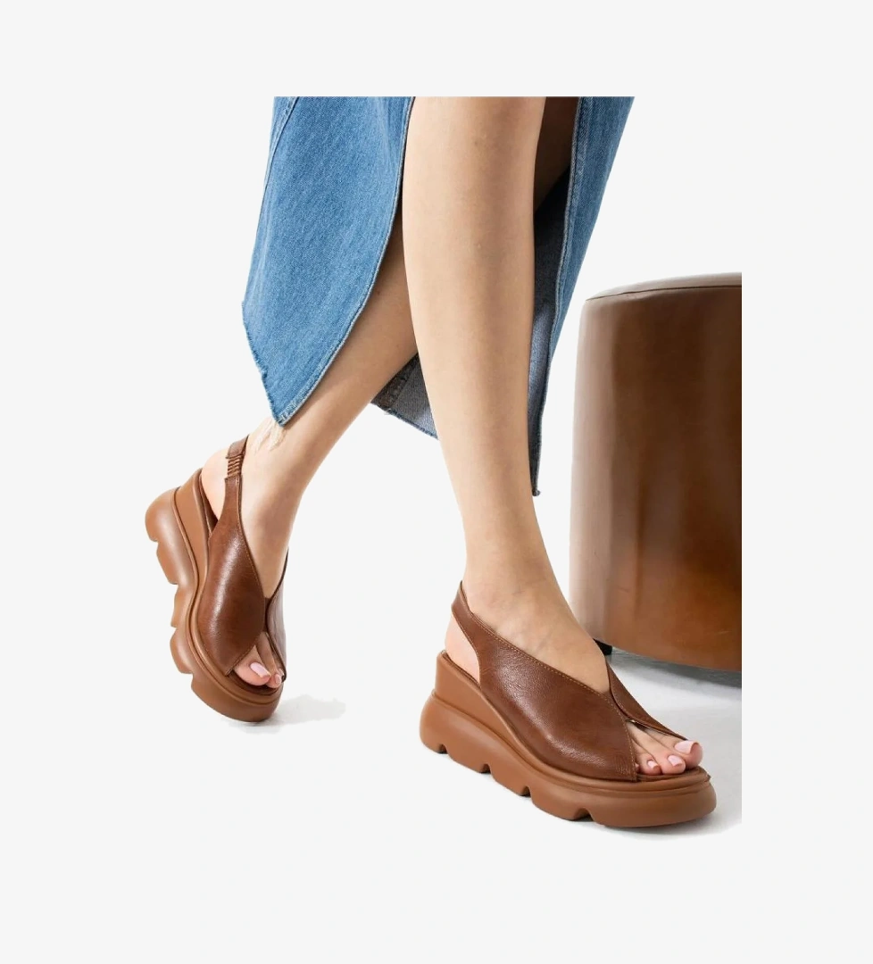 Mnrs 03211 Kadın Günlük Dolgu Topuk Sandalet