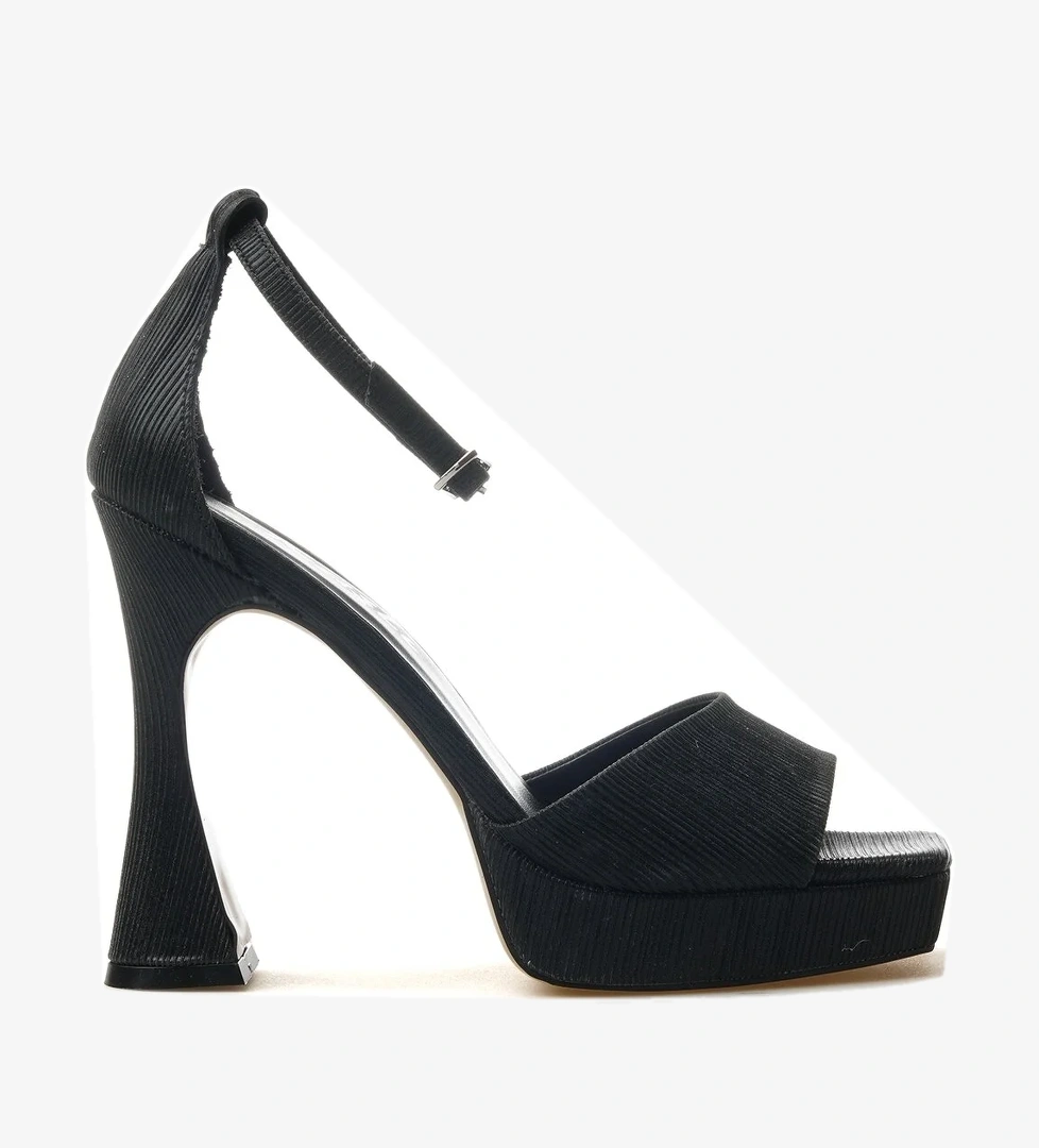 Yaşar Kaşlı Kadın Yüksek Topuklu Ayakkabı 25y Ykşk-8188 Z Siyah Gümüş model görseli