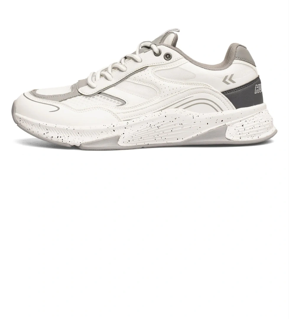 Hummel WIZA PERFORMANCE AYAKKABI model görseli