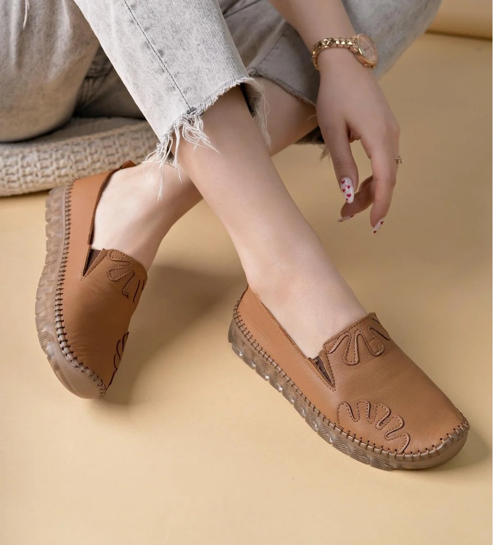 Saraç Detaylı Hakiki Deri Kadın Babet Ayakkabı - Görsel 1