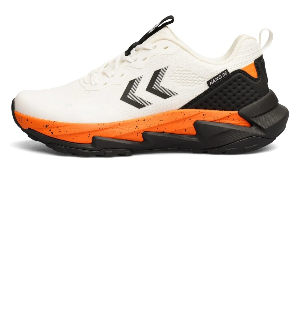 Hummel NANO 25 AYAKKABI model görseli