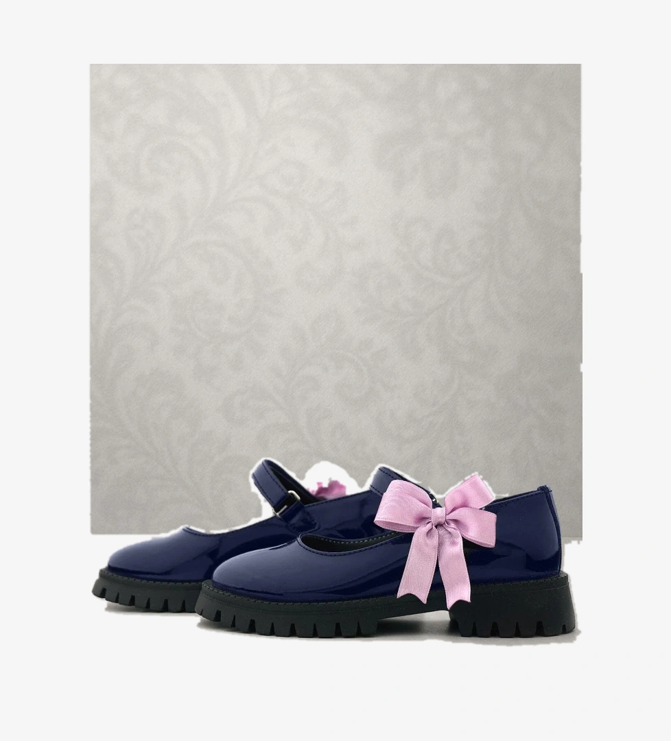 Rakerplus Lacivert Rugan Cırtlı Kalın Tabanlı Kurdeleli Kız Çocuk Okul Ayakkabısı model görseli