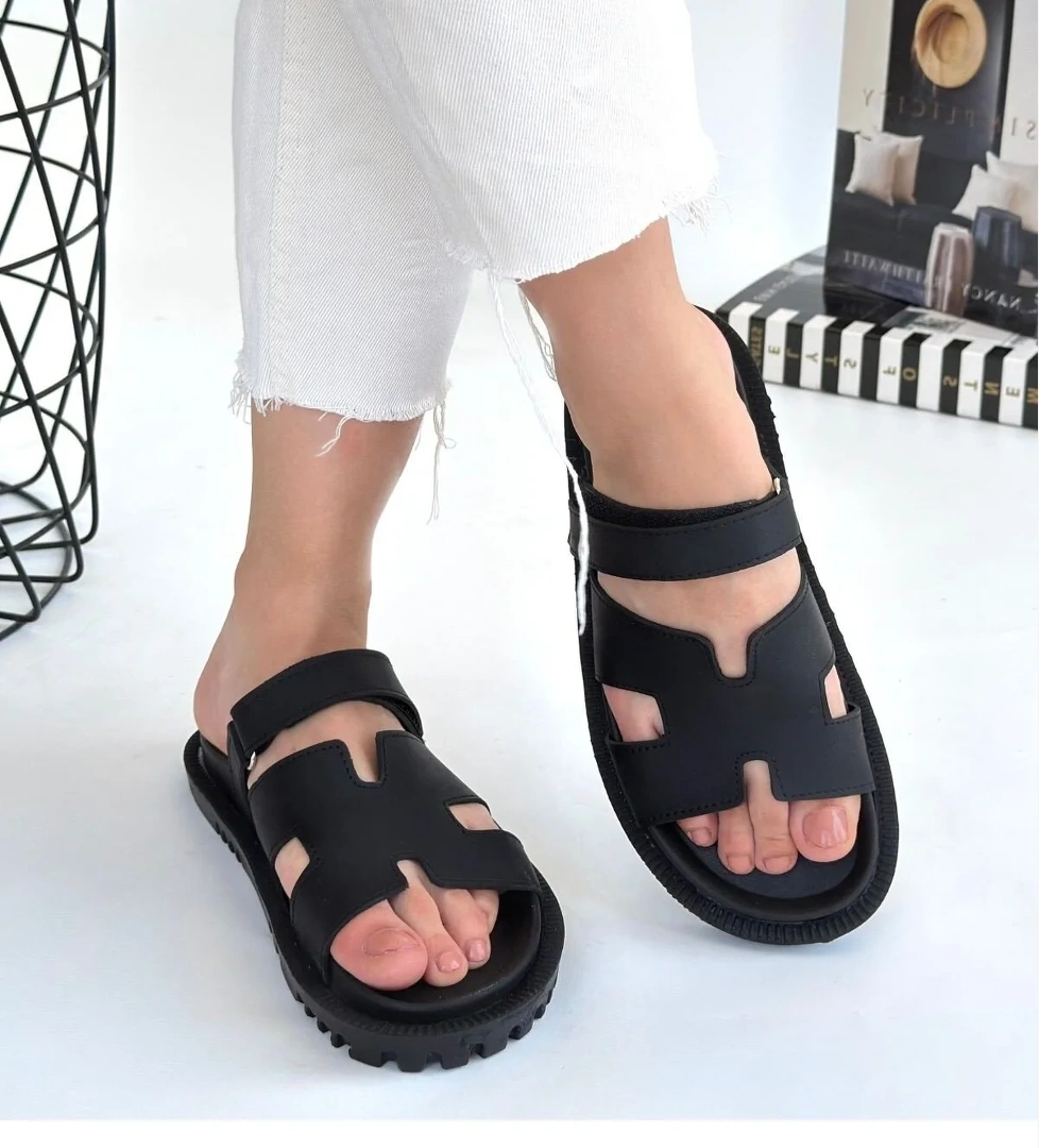 Siyah Nubuk Kadın Düz Terlik