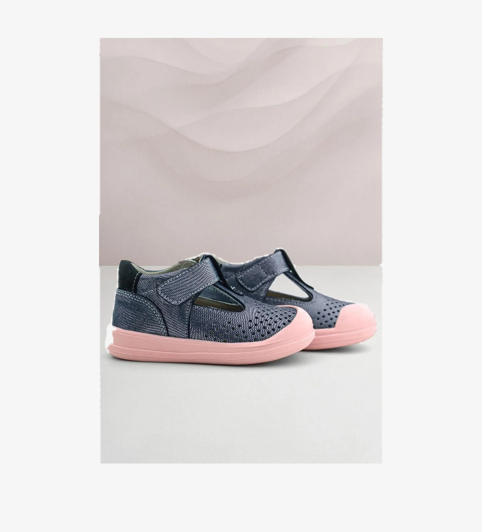 Rakerplus Shaun Hakiki Deri Lacivert Simli Cırtlı Anatomik Bebek Sandalet model görseli