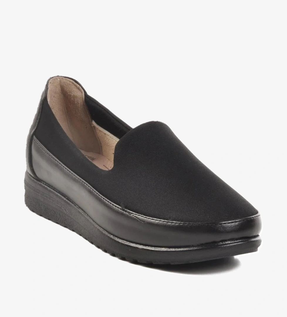 Ayakmod Siyah Jel Tabanlı Kadın Günlük Ayakkabı 229 Z model görseli