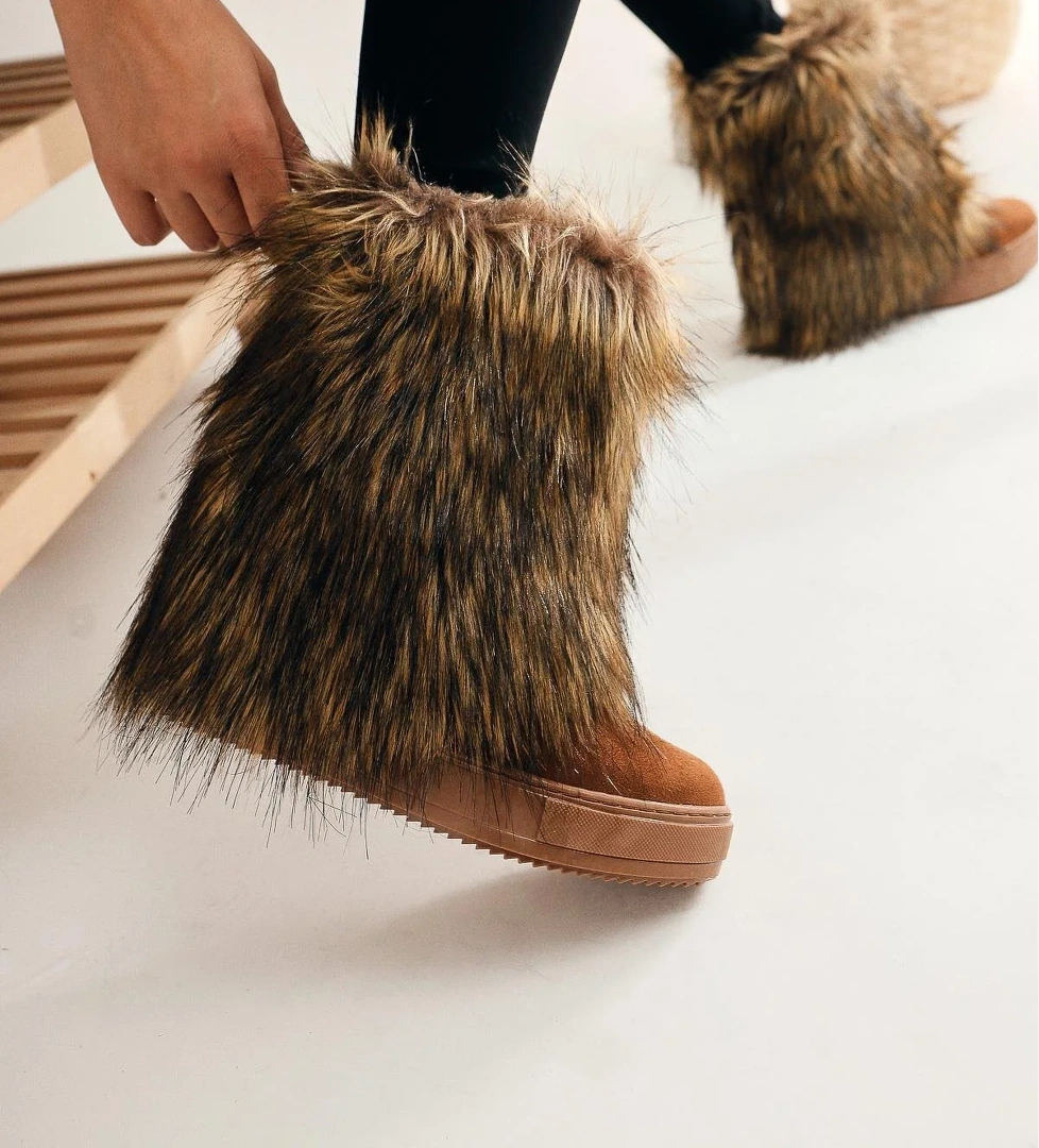 Limoya Taba Süet Gizli Topuklu Tüylü Kadın Bot model görseli