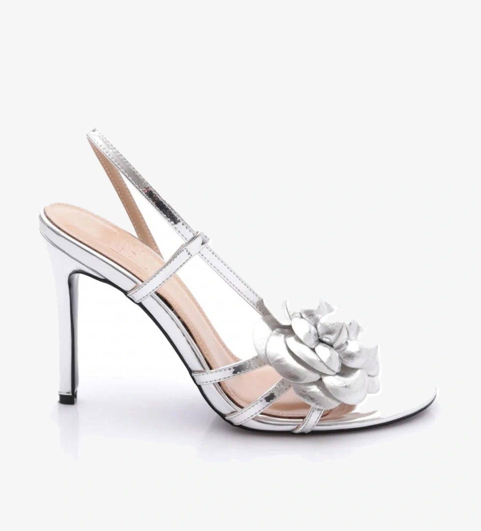 Dgn 1030 Kadin Aksesuarli Topuklu Ayakkabi model görseli