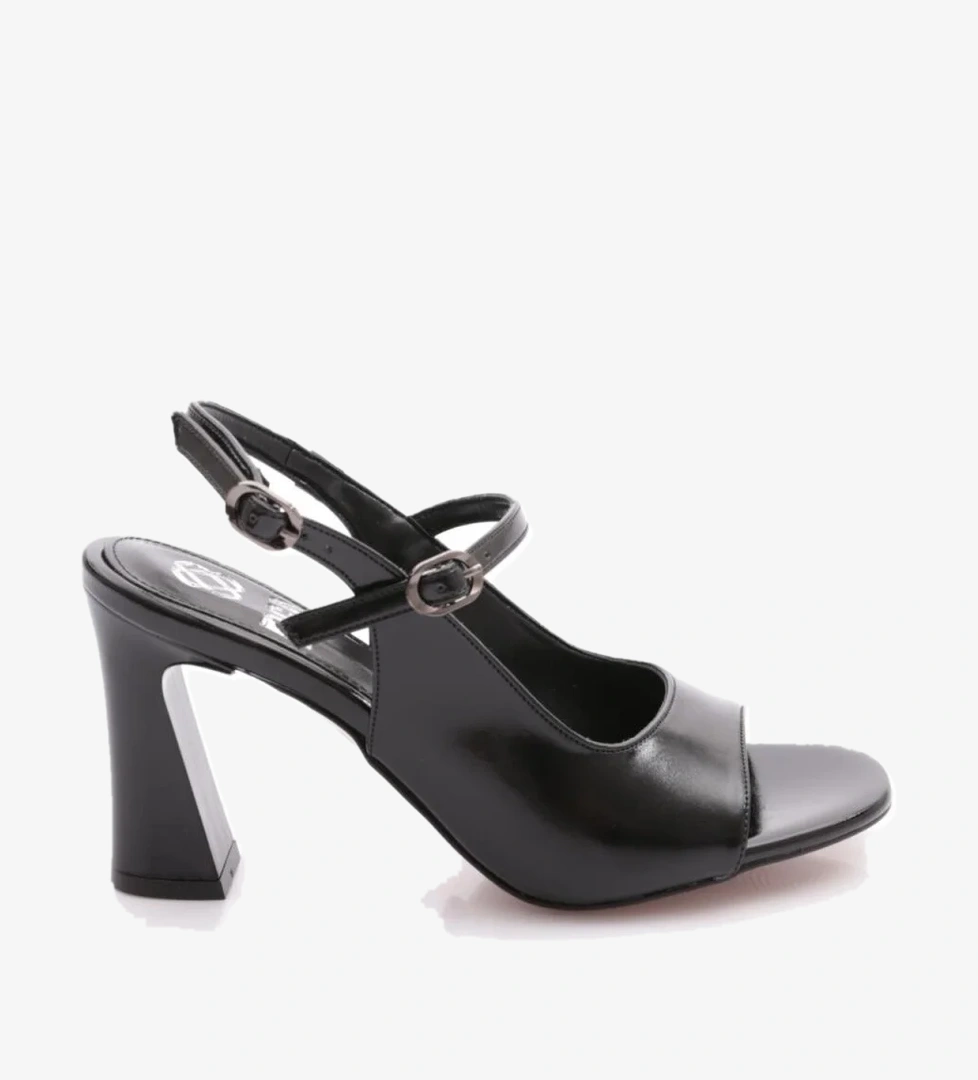 803 Kadin Topuklu Ayakkabi