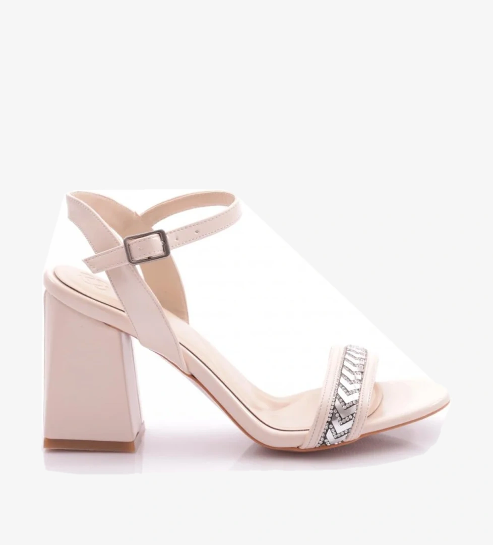 Dgn 702 Kadin Bilekten Bağlama Topuklu Ayakkabi model görseli