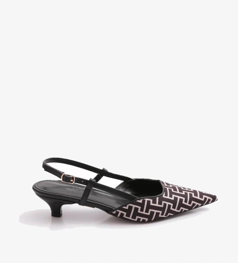 6305-1 Kadin Arkadan Bağlamali Topuklu Ayakkabi