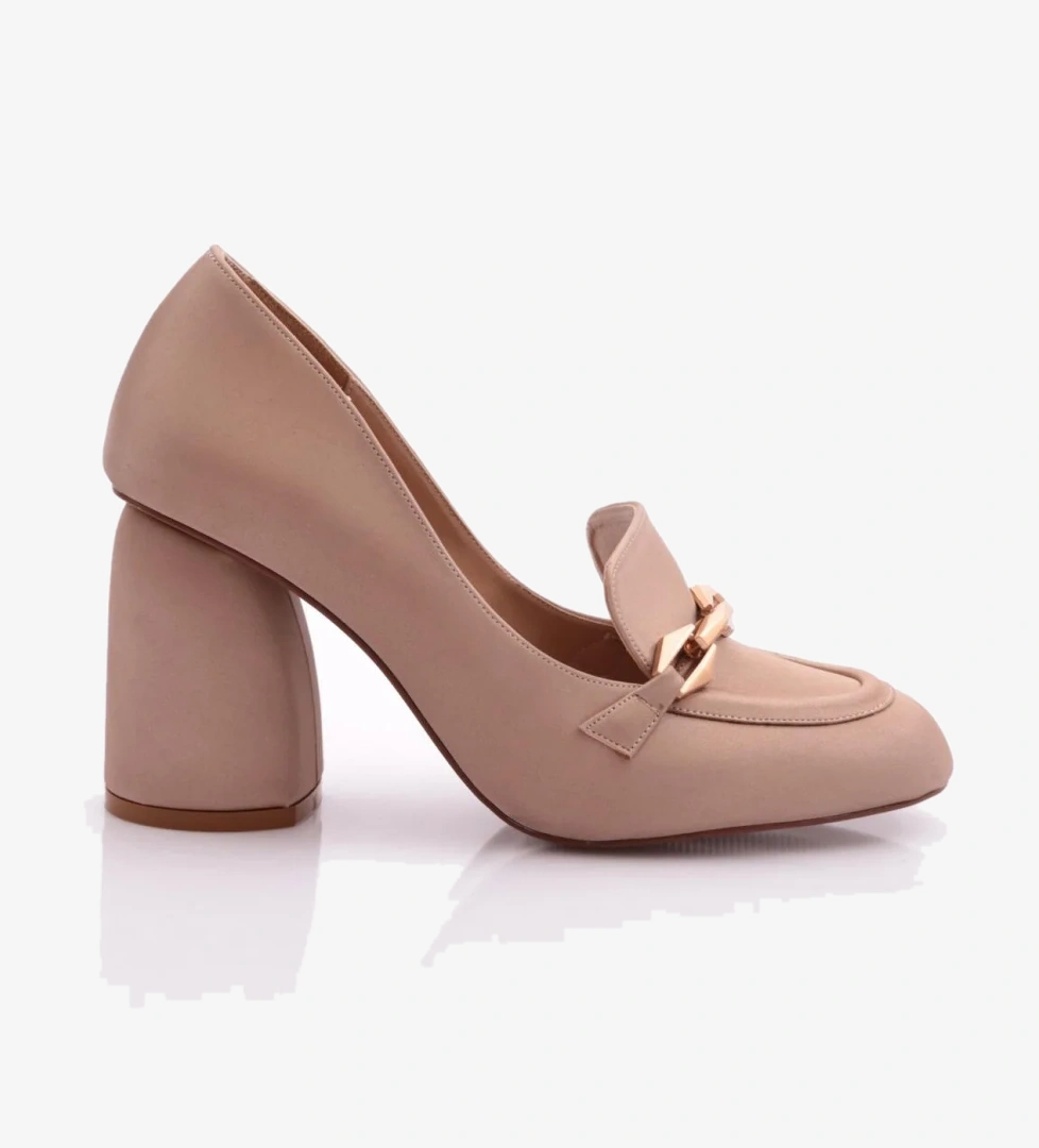 6029 Kadin Demir Aksesuarli Topuklu Ayakkabi - Görsel 1