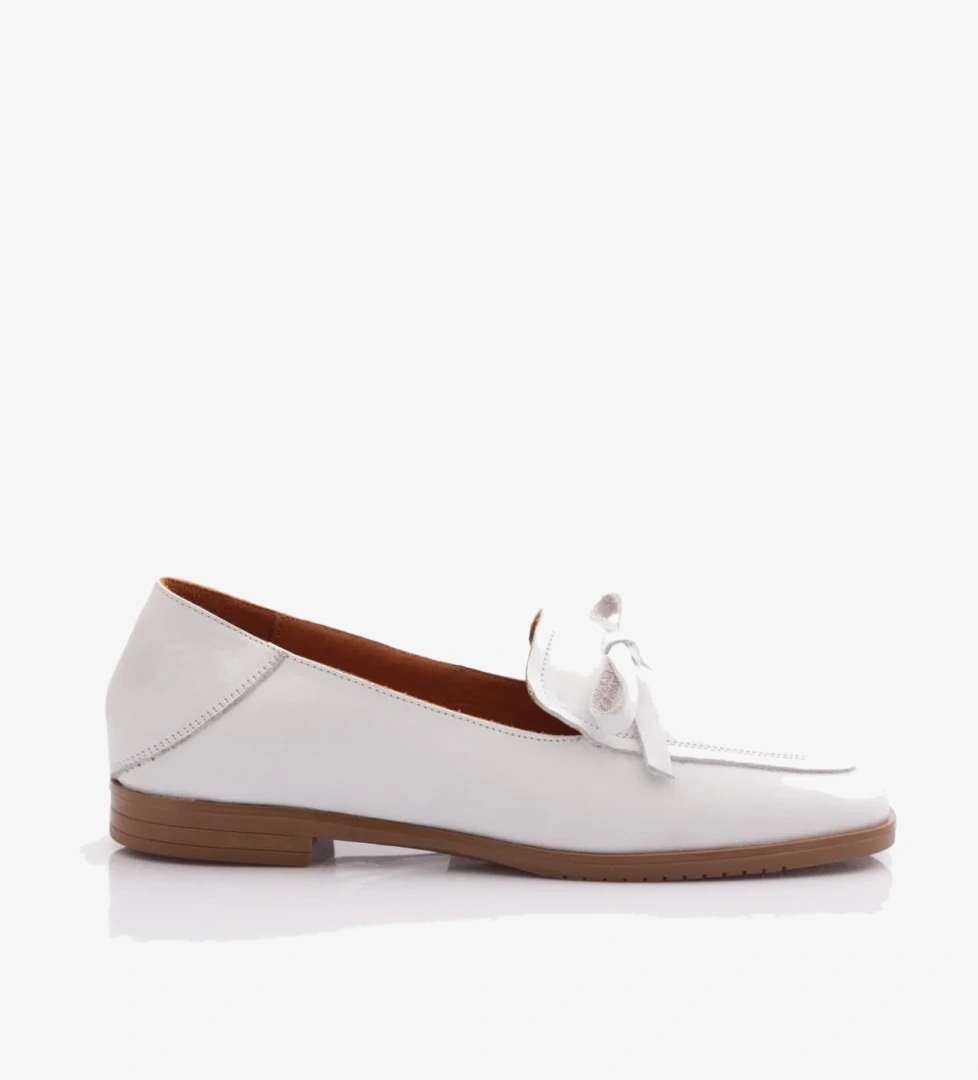 131 Kadin Bağcik Detayli Babet