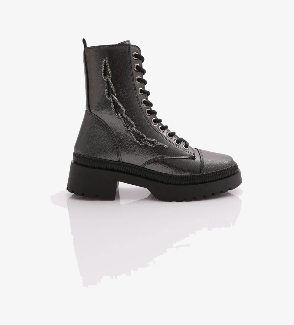 Dgn K9050 Kadin Bağcikli Yani Fermuarli Bot model görseli